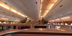 Beitragsbild des Blogbeitrags REVIEW: Emirates A380 Business Dubai – München 