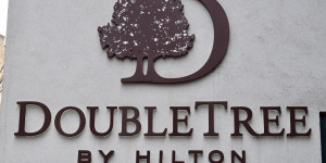 Beitragsbild des Blogbeitrags Gibt es noch 5.000 Hilton Honors Punkte Hotels? 