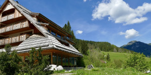 Beitragsbild des Blogbeitrags REVIEW: Mr.&Mrs. Smith Vila Planinka – Suite