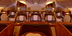 Beitragsbild des Blogbeitrags Emirates 777 bekommen 1-2-1 Business