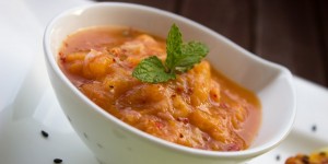 Beitragsbild des Blogbeitrags Pfirsich-Chutney mit Minze