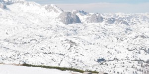 Beitragsbild des Blogbeitrags In die Berg do bin I gern – Unterwegs im Dachsteingebirge 