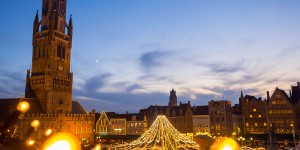 Beitragsbild des Blogbeitrags Brügge zur Adventszeit – Weihnachtsmarkt und Weihnachtslichter 