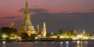Beitragsbild des Blogbeitrags Reiseguide Bangkok für Anfänger: Orte, die du bei deinem ersten Besuch sehen musst