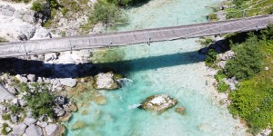 Beitragsbild des Blogbeitrags Das Soca Valley in Slowenien – Orte, die man im Soca Tal unbedingt sehen muss