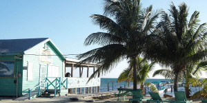 Beitragsbild des Blogbeitrags Caye Caulker in Belize Reisetipps und Sehenswürdigkeiten – Schnorcheln, entspannen und “Go slow”