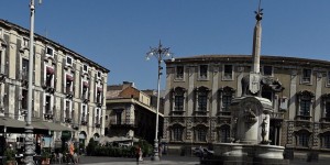 Beitragsbild des Blogbeitrags FlugenteInTown: Catania – die schwarze Perle von Sizilien