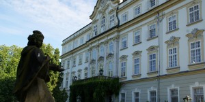 Beitragsbild des Blogbeitrags FlugenteImSchloss: Entdecke mit mir Schloss Leopoldskron!