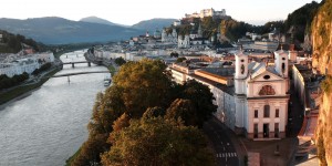 Beitragsbild des Blogbeitrags FlugenteInTown: Entdecke bekannte und neue Orte in Salzburg!
