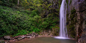 Beitragsbild des Blogbeitrags FlugentenWatscheln: Wasserfall Hölleiten