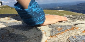 Beitragsbild des Blogbeitrags P.A.C. MERINO TECH Multifunktionstuch