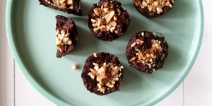 Beitragsbild des Blogbeitrags Brownies: Vegan, gluten- & zuckerfrei 