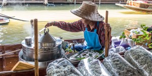 Beitragsbild des Blogbeitrags Die schwimmenden Märkte von Amphawa 