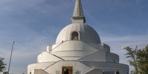 Beitragsbild des Blogbeitrags Buddhistischer Stupa am Wagram 