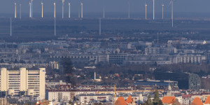 Beitragsbild des Blogbeitrags Der Blick vom Heuberg auf Wien 