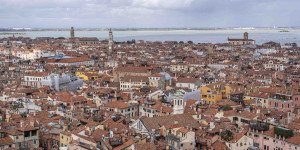 Beitragsbild des Blogbeitrags Venedig von oben … 