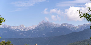 Beitragsbild des Blogbeitrags Wanderung rund um den See
