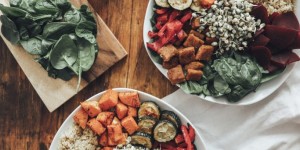 Beitragsbild des Blogbeitrags Vegane Lunchbowl mit vegini Cubes 