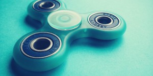 Beitragsbild des Blogbeitrags Die spinnen, diese Fidget Spinner! 