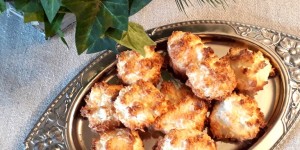 Beitragsbild des Blogbeitrags Es weihnachtet sehr mit Kokosbusserln light