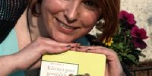 Beitragsbild des Blogbeitrags Im Bücherregal von Anita Arneitz