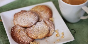 Beitragsbild des Blogbeitrags Rezept Amaretti Plätzchen
