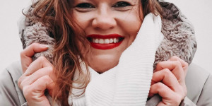 Beitragsbild des Blogbeitrags Winter Must-Have: Steppmantel mit Kapuze