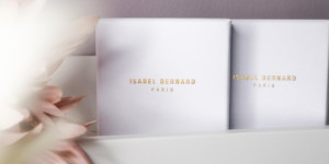 Beitragsbild des Blogbeitrags Filigraner Goldschmuck von Isabel Bernard