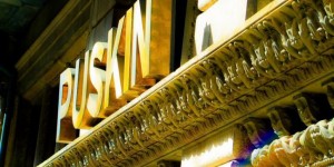 Beitragsbild des Blogbeitrags KINOJUWELEN: Puskin Cinema (HU)