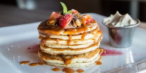 Beitragsbild des Blogbeitrags Fluffige Oatmeal Pancakes 