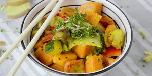 Beitragsbild des Blogbeitrags Süßkartoffel Curry mit Kichererbsen
