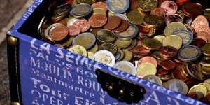 Beitragsbild des Blogbeitrags Bulgarien diskutiert erneut Gesetzesänderung zur Begrenzung von Bargeldzahlungen 