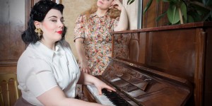 Beitragsbild des Blogbeitrags „Noblesse oblige“ – die neue Plus Size Kollektion von Frl Else Vintage