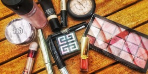Beitragsbild des Blogbeitrags Makeup Favorites Sommer 2018