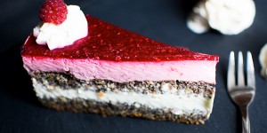 Beitragsbild des Blogbeitrags Kastanien-Creme-Torte & Himbeer-Mohn-Torte