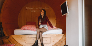 Beitragsbild des Blogbeitrags Schlafen im Weinfass (Winzerhof Küssler)