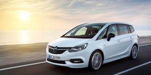 Beitragsbild des Blogbeitrags Mit Zafira durch Frankfurt 