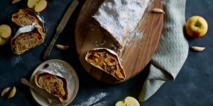 Beitragsbild des Blogbeitrags Apfel Kürbis Strudel mit Cranberries