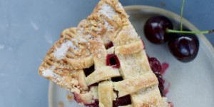 Beitragsbild des Blogbeitrags veganer Kirsch Pie