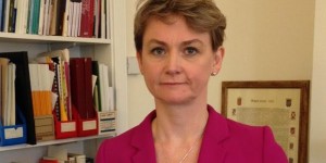 Beitragsbild des Blogbeitrags The Spectator: Der beste Weg den Flüchtlingen das Leben zu retten (Großbritannien machts vor) 