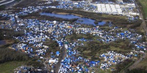 Beitragsbild des Blogbeitrags Daily Express: Die verzweifelte Bürgermeisterin von Calais gibt nun zu, dass die Migrantenkrise