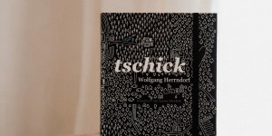 Beitragsbild des Blogbeitrags Buchclub // Leserunde zu Tschick von Wolfgang Herrndorf