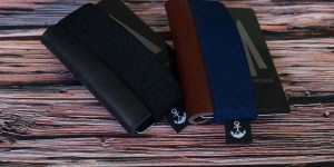 Beitragsbild des Blogbeitrags Black Mountain Heritage Kartenetui: Wallet für Gentleman