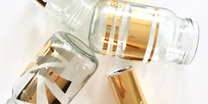 Beitragsbild des Blogbeitrags DIY Anleitung – Einmachgläser mit Goldfolie