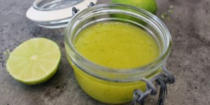 Beitragsbild des Blogbeitrags DIY Kosmetik – Limetten Peeling selbstgemacht