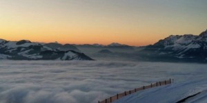 Beitragsbild des Blogbeitrags Wolkenmeer in Oberndorf in Tirol – Bild des Monats Jänner 2018