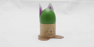 Beitragsbild des Blogbeitrags Eierbecher Hase für Ostern