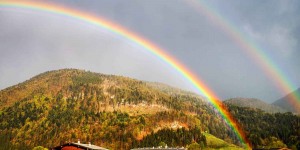 Beitragsbild des Blogbeitrags Doppelter Regenbogen – Bild des Monats im April 2020