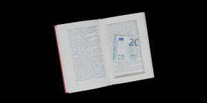 Beitragsbild des Blogbeitrags DIY Buchtresor
