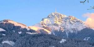 Beitragsbild des Blogbeitrags Kitzbüheler Horn in Oberndorf – Bild des Monats im Dezember 2022